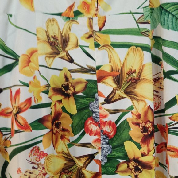 Lulumari Floral Pattern Midi Sundress Size M - Picture 9 of 12